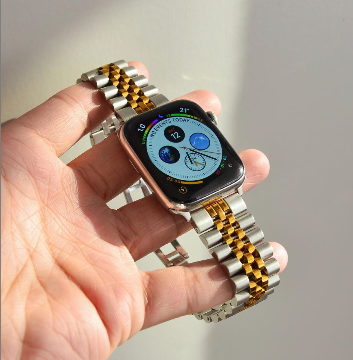 Jubilee Apple Watch Strap - Silver Gold